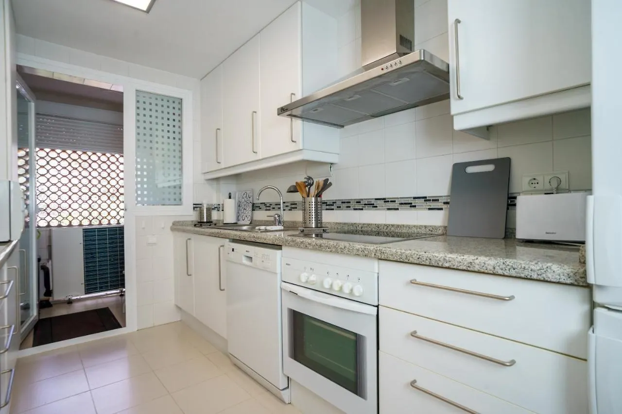 El Lago De Los Arqueros 2 Bedrooms Penthouse En Benahavis 0*,